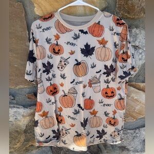 Festive White Pumpkin & Fall Print Short Sleeve Tee Large